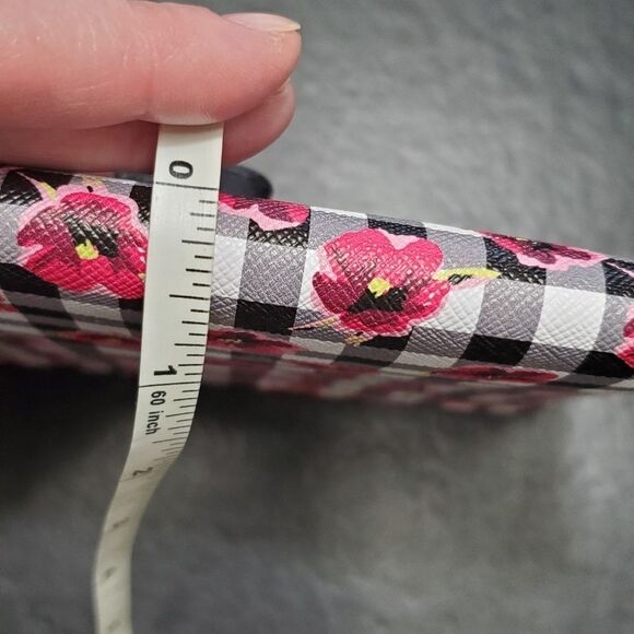 Guess black and pink large wristlet - Picture 4 of 8